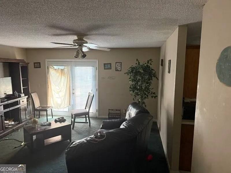 Single Family in Tifton, GA, photo 14